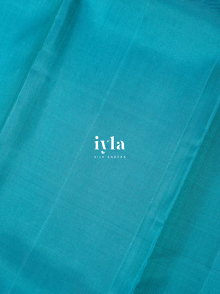 The Autumn Willow Princess Kanjeevaram in Aqua Blue