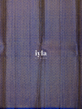 The Birds on Blooming Magnolia Kanjeevaram in Chartreuse Green