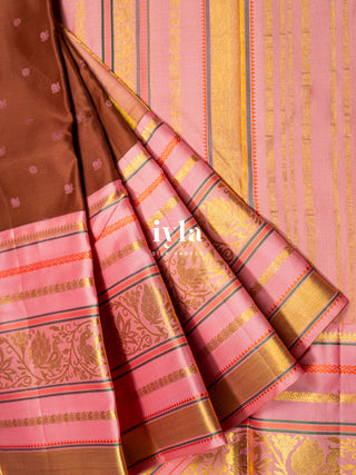 The Chestnut Brown Timeless Legacy Weave Kanjeevaram