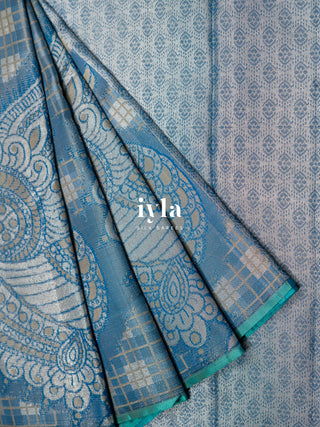 The Indian Kalamkari Peacock Weave Kanjeevaram