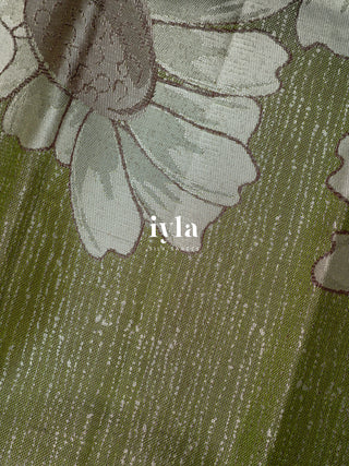 The Handdrawn Sunflowers Kanjeevaram in Forest Olive