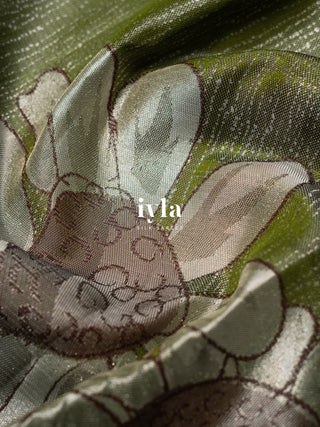 The Handdrawn Sunflowers Kanjeevaram in Forest Olive