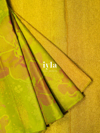 The Citrus Green Wild Flower Kanjeevaram