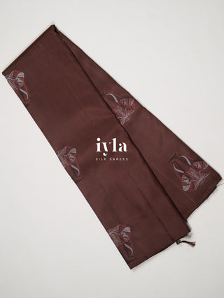 The Elephant in the Moonlight Kanjeevaram in Walnut Brown