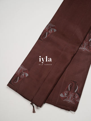The Elephant in the Moonlight Kanjeevaram in Walnut Brown