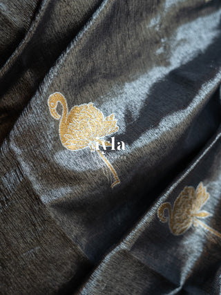 The Tropical Flamingo Glow Pop Kanjeevaram