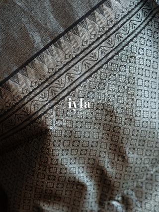 The Tropical Flamingo Glow Pop Kanjeevaram