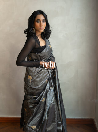 The Tropical Flamingo Glow Pop Kanjeevaram