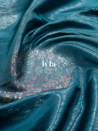 The Bouquet Burst Kanjeevaram in Vintage Blue
