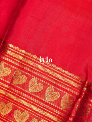 The Love Bomb Kanjeevaram in Bisque Cream