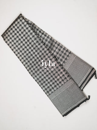 The Signature Houndstooth Kanjeevaram in Black