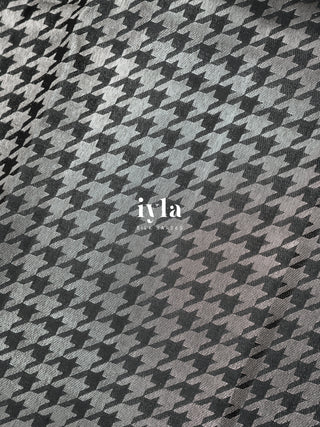 The Signature Houndstooth Kanjeevaram in Black