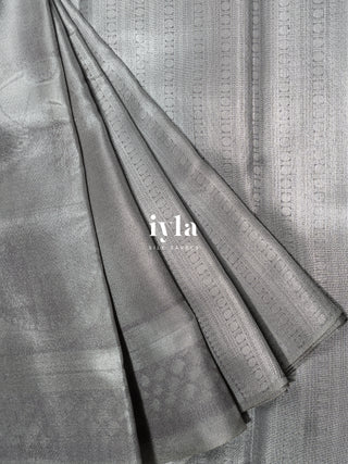 The Timeless Indian Queen Kanjeevaram