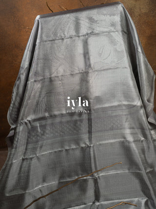 The Timeless Indian Queen Kanjeevaram