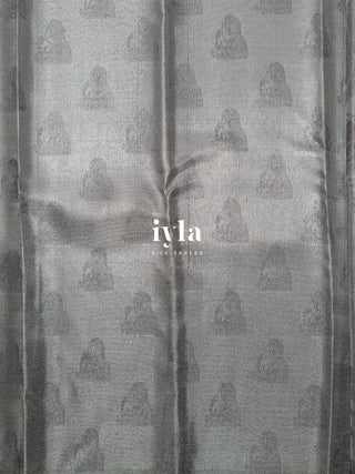 The Timeless Indian Queen Kanjeevaram