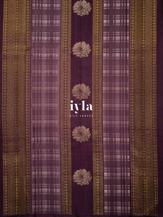 The Signature Madras Plaids x Dahlia Kanjeevaram