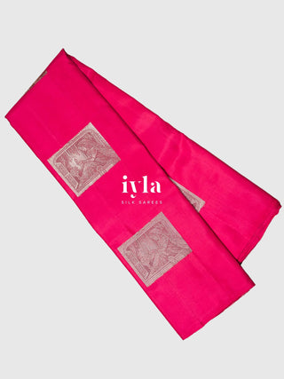 The Lady with the Lamp Kanjeevaram in Bright Pink