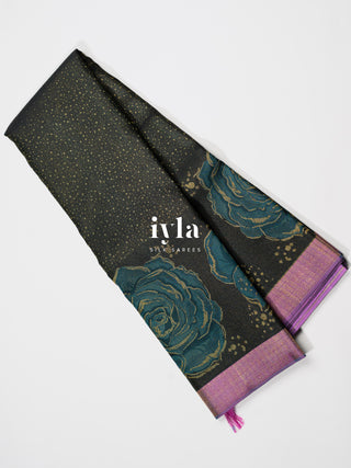 The Obsidian Black Damask Rose Kanjeevaram