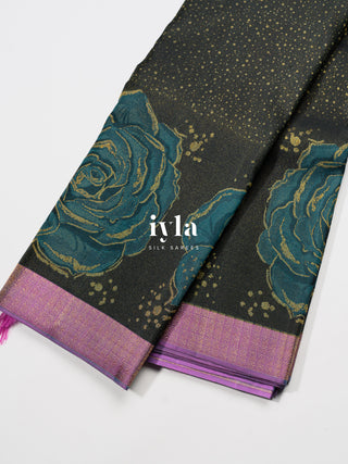 The Obsidian Black Damask Rose Kanjeevaram