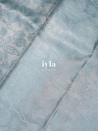 The Vintage Modernist Reversible Silk Saree in Powder Blue