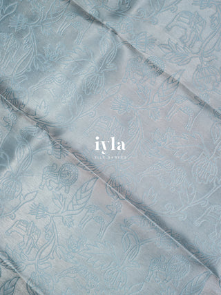 The Vintage Modernist Reversible Silk Saree in Powder Blue