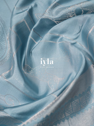 The Vintage Modernist Reversible Silk Saree in Powder Blue