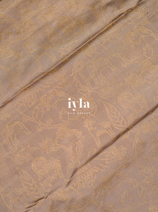 The Vintage Modernist Reversible Silk Saree in Champagne Sand