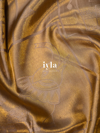The Vintage Modernist Reversible Silk Saree in Champagne Sand