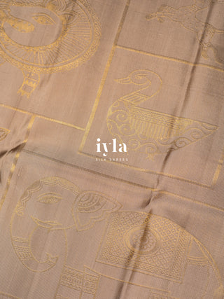 The Vintage Modernist Reversible Silk Saree in Champagne Sand