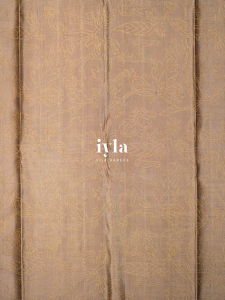The Vintage Modernist Reversible Silk Saree in Champagne Sand