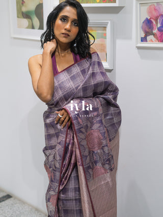 The Enchanted Rose Grid Kanjeevaram in Amethyst Purple