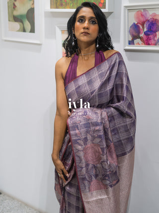 The Enchanted Rose Grid Kanjeevaram in Amethyst Purple