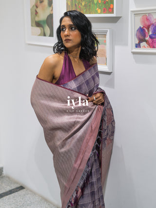 The Enchanted Rose Grid Kanjeevaram in Amethyst Purple