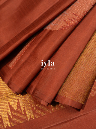 The Banana Grove Enchantment Kanjeevaram in Burnt Umber