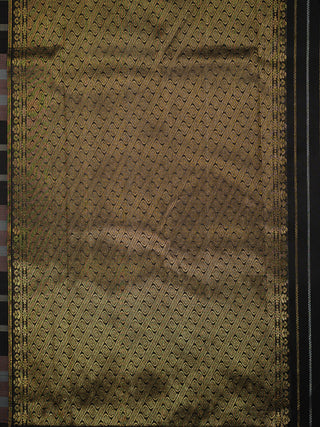 The Signature Burberry Checkered Kanjeevaram