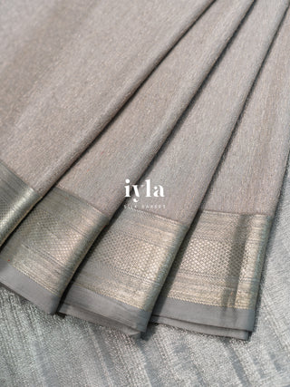 The Textured Silver Radiance Kanjeevaram