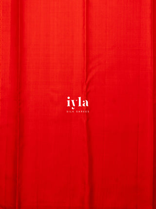 The Thousand Hearts Kanjeevaram in Crimson Red