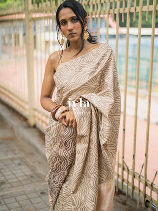 The Dreamy Waves Kanjeevaram in Vanilla Cream