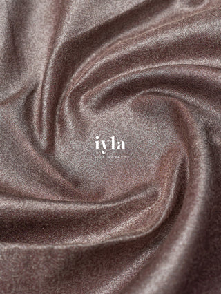 The Deer in Petalscape Kanjeevaram in Pastel Pink