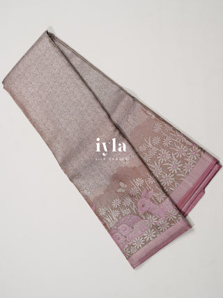 The Deer in Petalscape Kanjeevaram in Pastel Pink