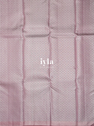 The Deer in Petalscape Kanjeevaram in Pastel Pink