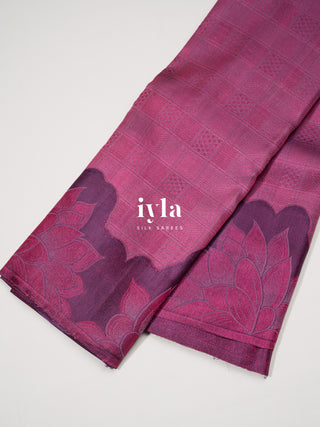 The Bridgerton Inspired Lotus Kanjeevaram in Deep Orchid