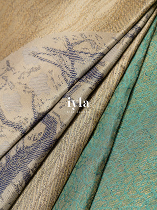 The Off-white Wings of Night Kanjeevaram