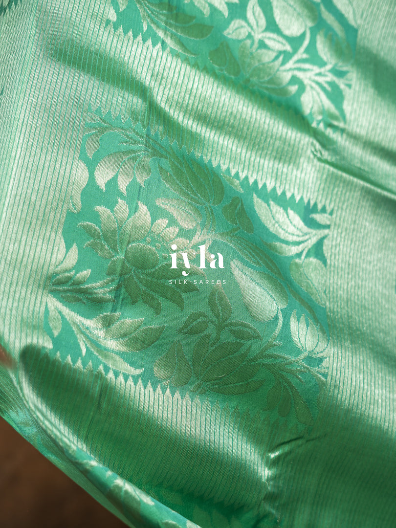 The Women Portrait Painting Kanjeevaram in Sea Foam Green